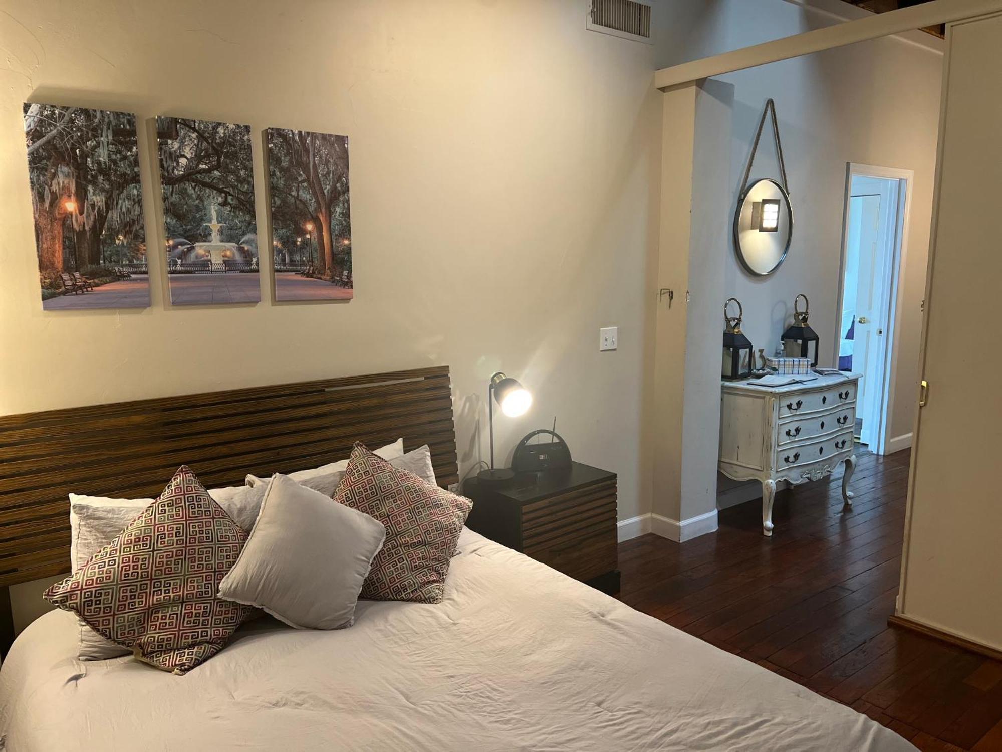 Apartamento Penthouse On Broughton With Free Reserved Parking Savannah