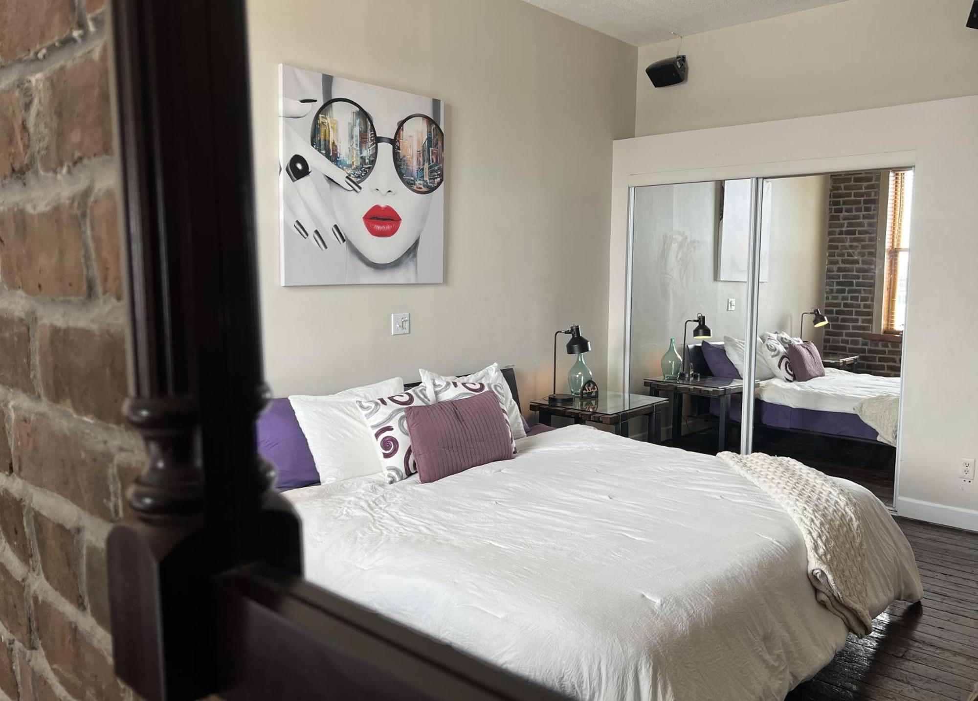 Apartamento Penthouse On Broughton With Free Reserved Parking Savannah
